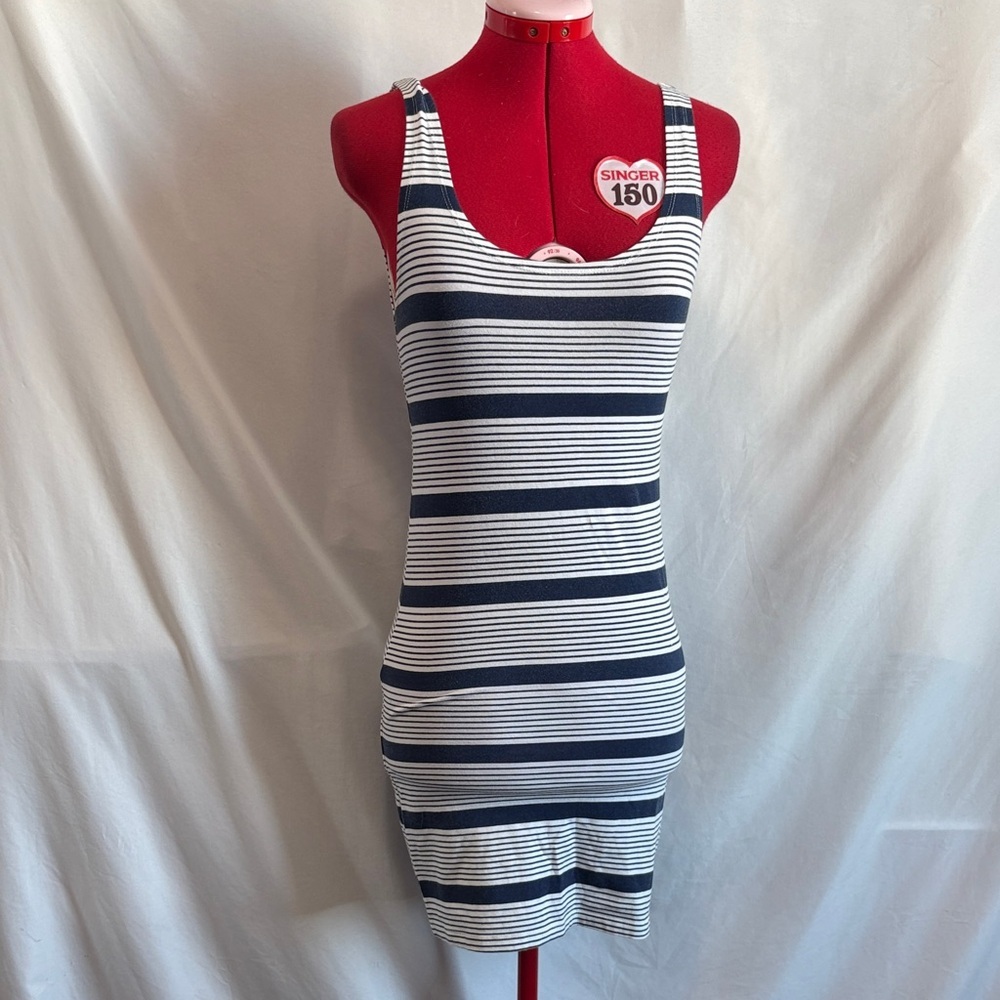 Forever 21 Navy and White Striped Midi Dress MM45